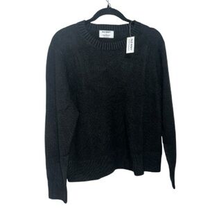 Old Navy Black Crewneck Sweater Women’s XL NWT Classic Knit Pullover